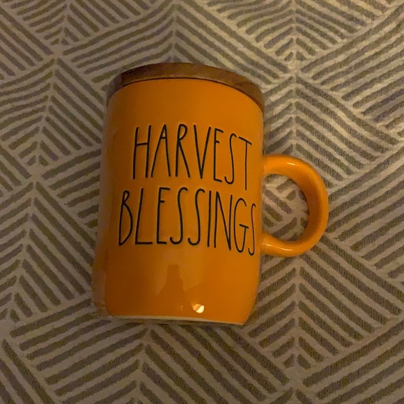 Rae dunn mug - Picture 1 of 2